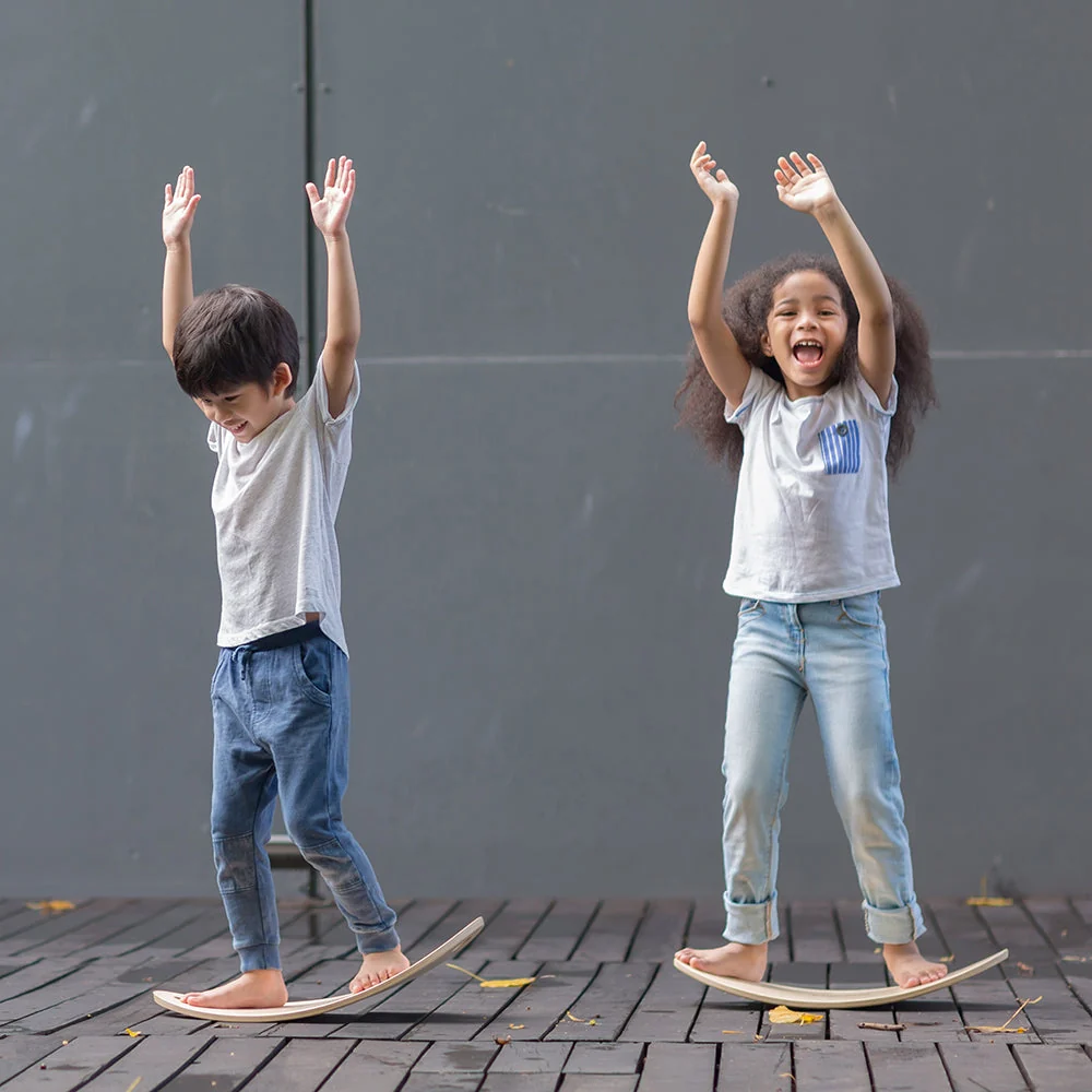 Eco-Friendly Curved Balance Board - Image 14