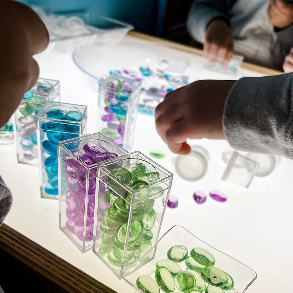 Child-Size LED Light Table with Storage - Image 17