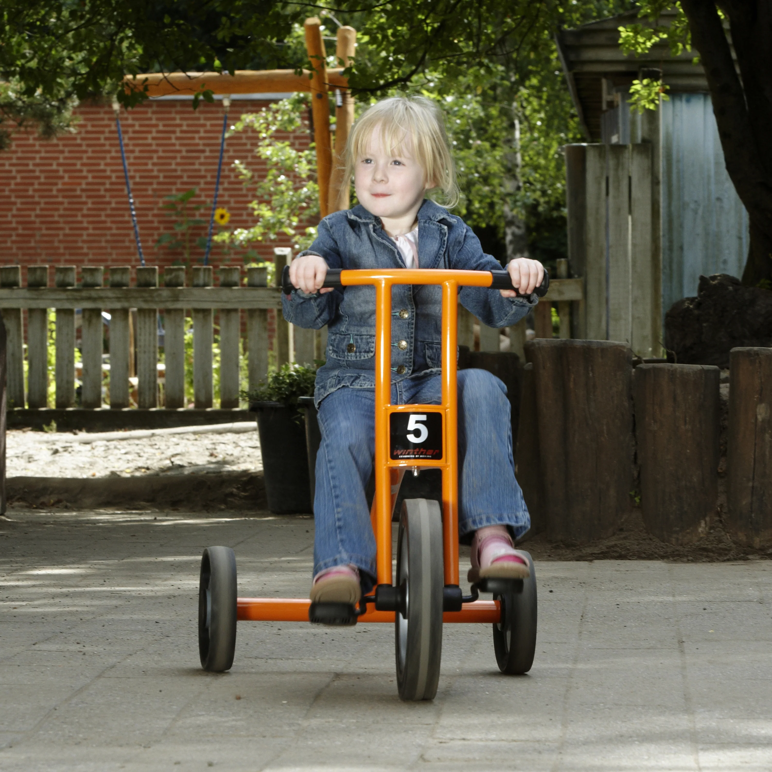 Circle Line Large Trike | Classic Large-Sized Playground Tricycle - Image 3