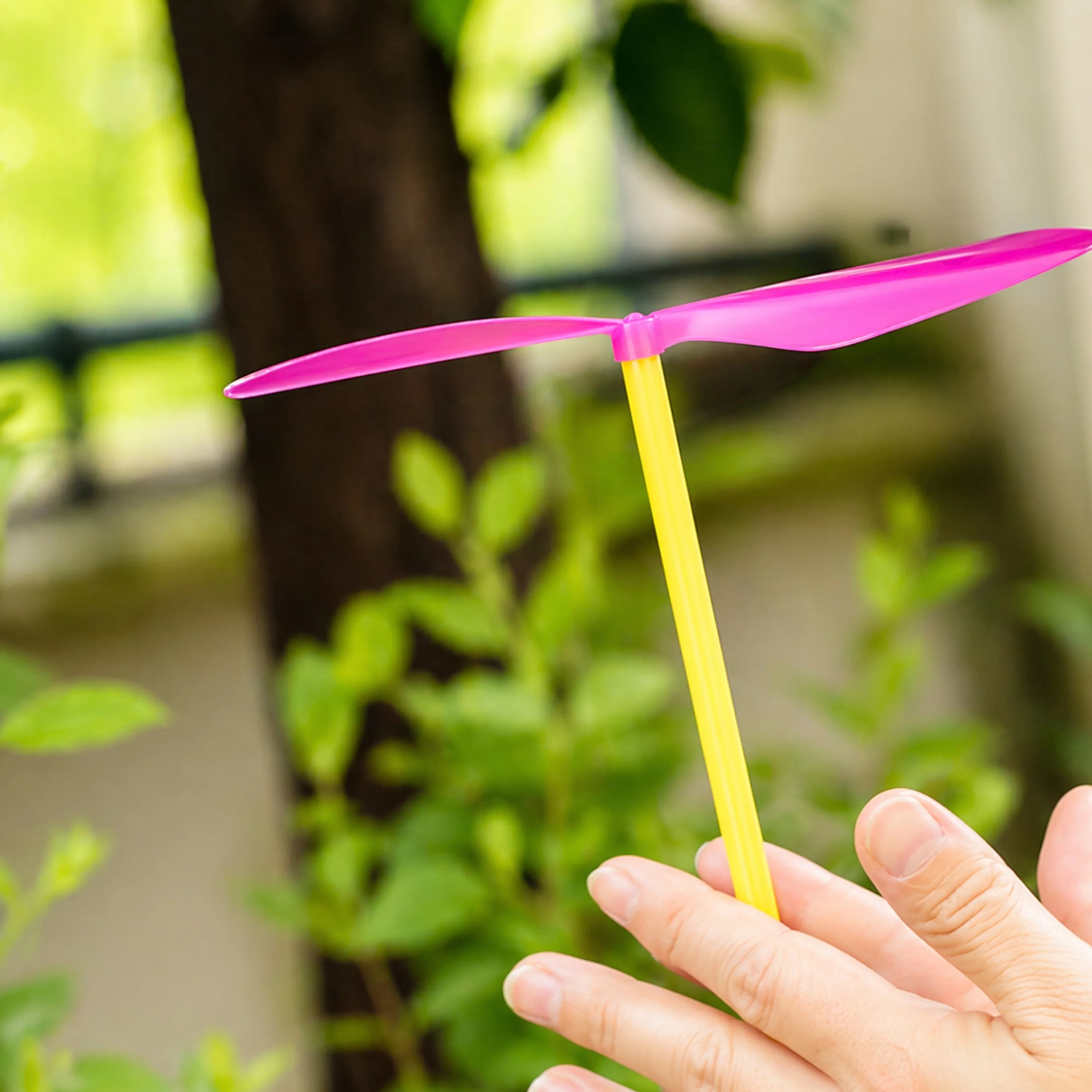 STEM Dragonfly Propellers | Set of 12 Flying Aerodynamics Toys - Image 5