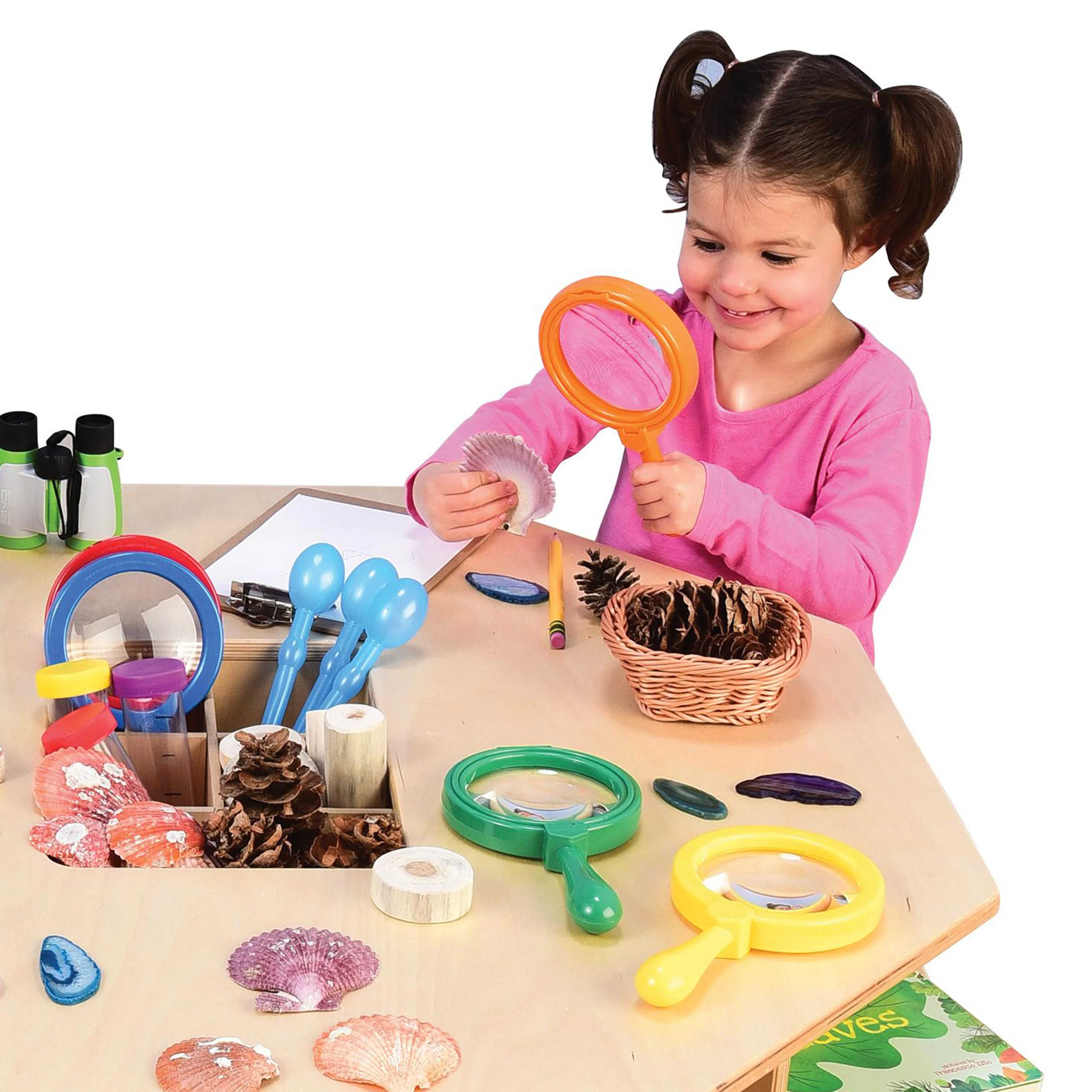 E-Z View Magnifiers with Stand – Set of 6 Rainbow Handheld or Hands-Free Magnifying Glasses, 4.5x Magnification, Special Needs & STEM Learning - Image 9