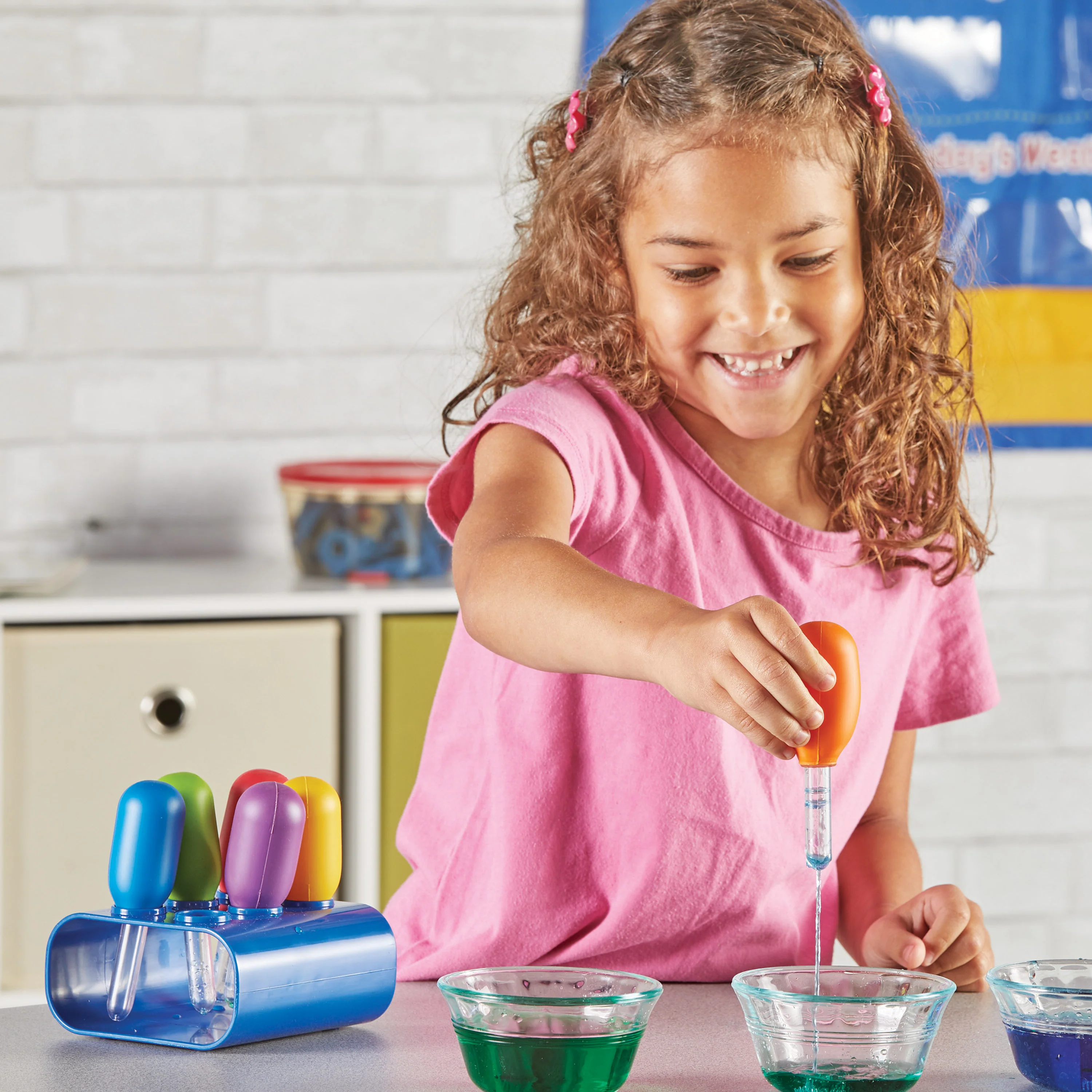 Early Science Exploration Set | Hands-On STEM Learning Tools with Beakers, Droppers & Measuring Cups - Image 6