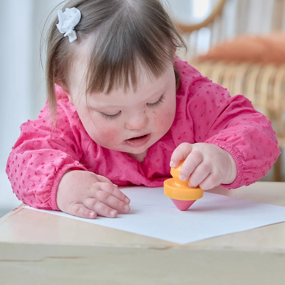 Easy Grip Crayons - Image 2