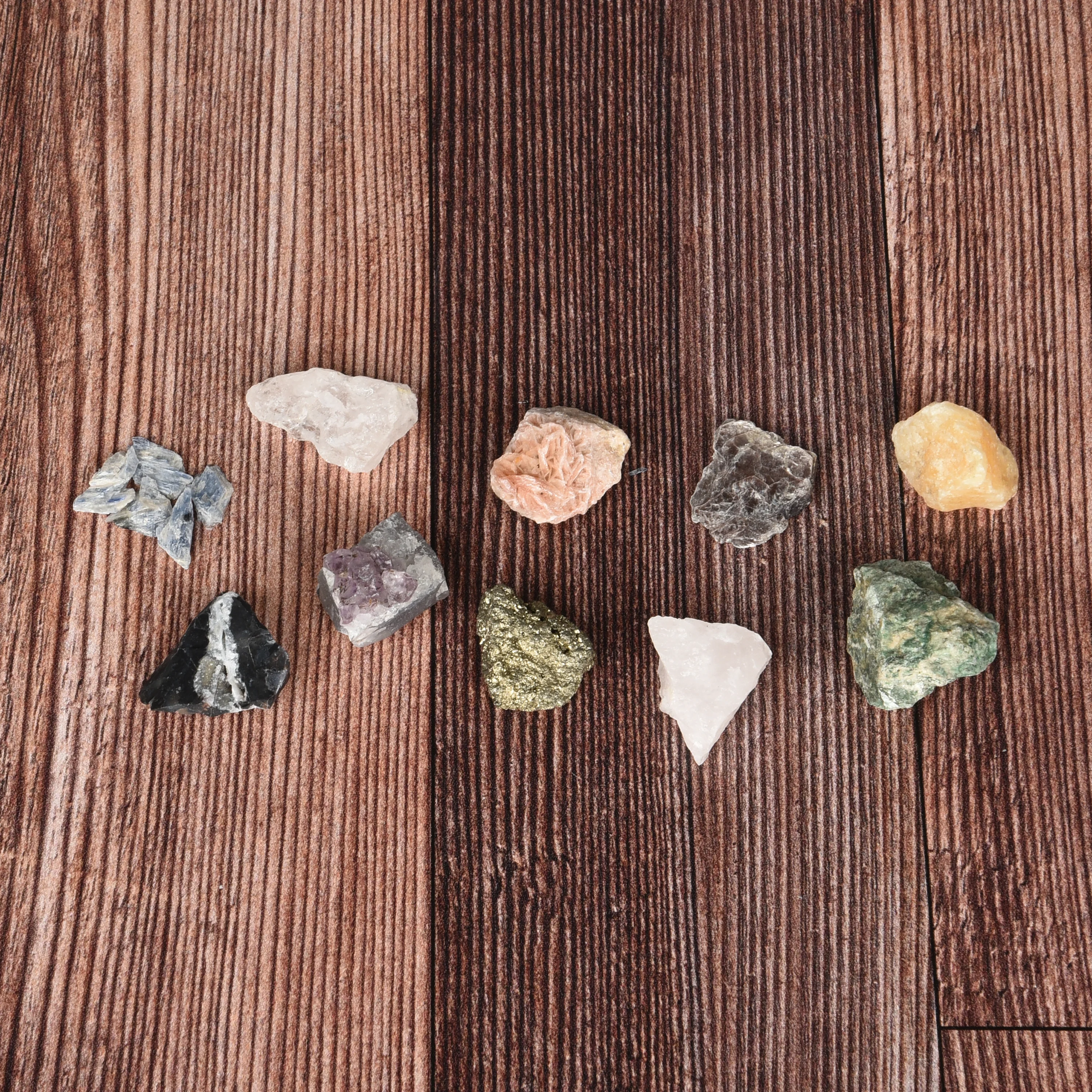 Minerals From All Over The World - Image 7