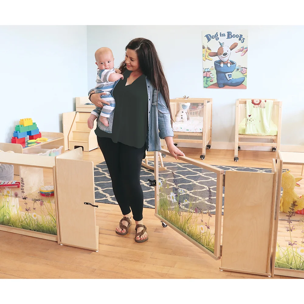 Nature View ADA-Compliant Toddler Safety Gate | Shatterproof Acrylic Divider Panel & Child-Safe Rounded Edges - Image 4