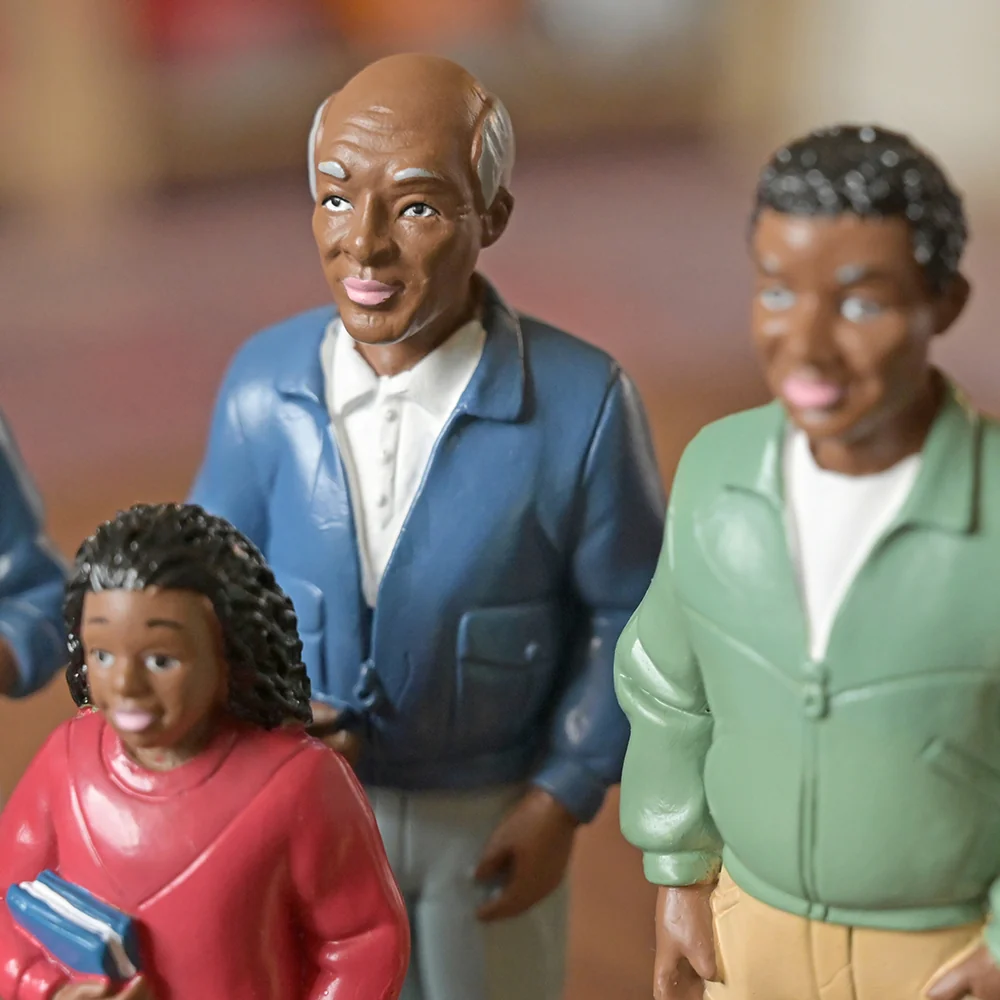 African American Pretend Play Vinyl Family Figurines | 8 Piece Set - Image 10