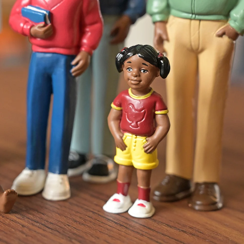 African American Pretend Play Vinyl Family Figurines | 8 Piece Set - Image 11