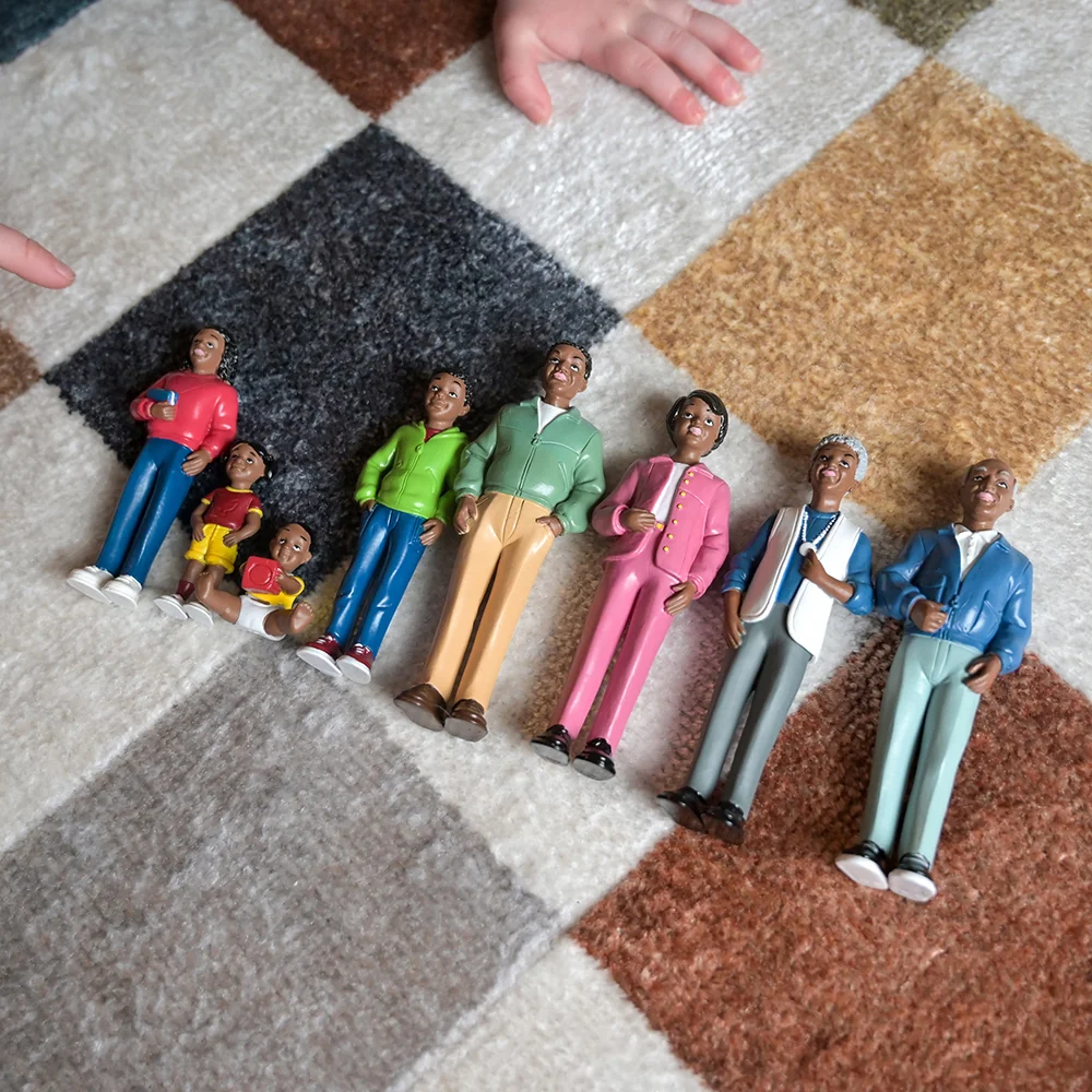 African American Pretend Play Vinyl Family Figurines | 8 Piece Set - Image 3