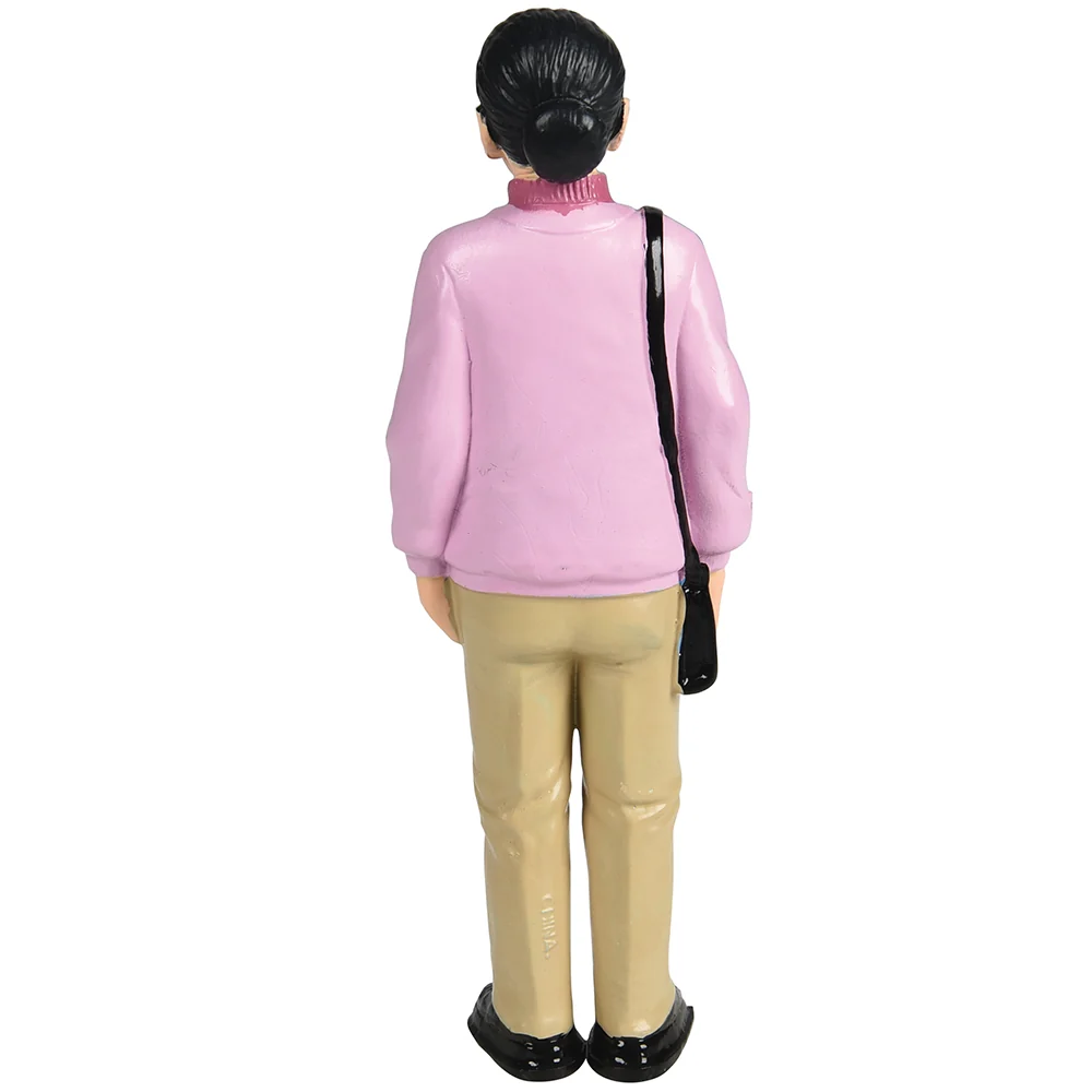 Hispanic Pretend Play Vinyl Family Figurines | 8 Piece Set - Image 19