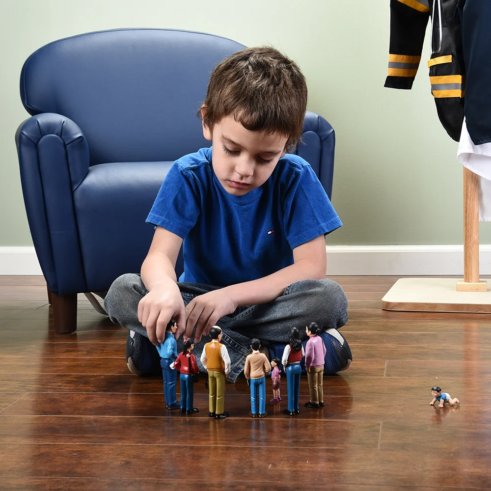Hispanic Pretend Play Vinyl Family Figurines | 8 Piece Set - Image 3