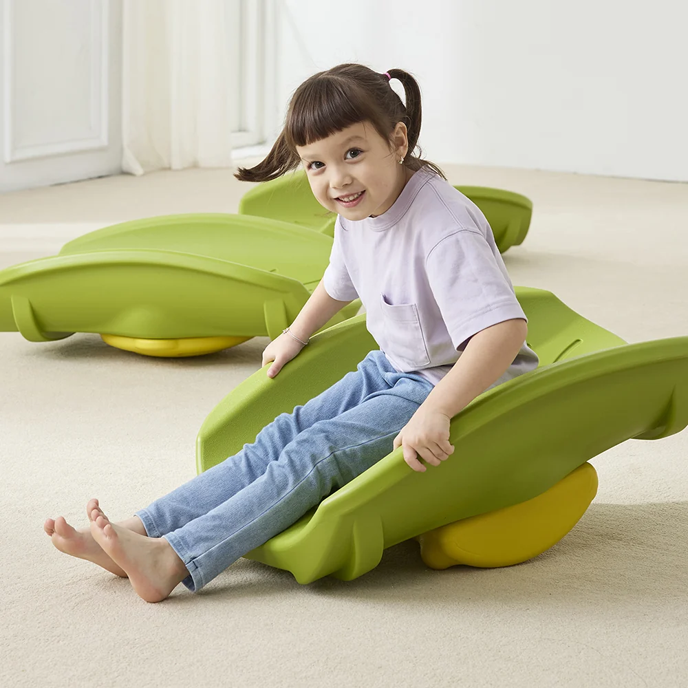 Rocking Leaf Boat: Safe & Fun Rocker for Toddlers - Image 11