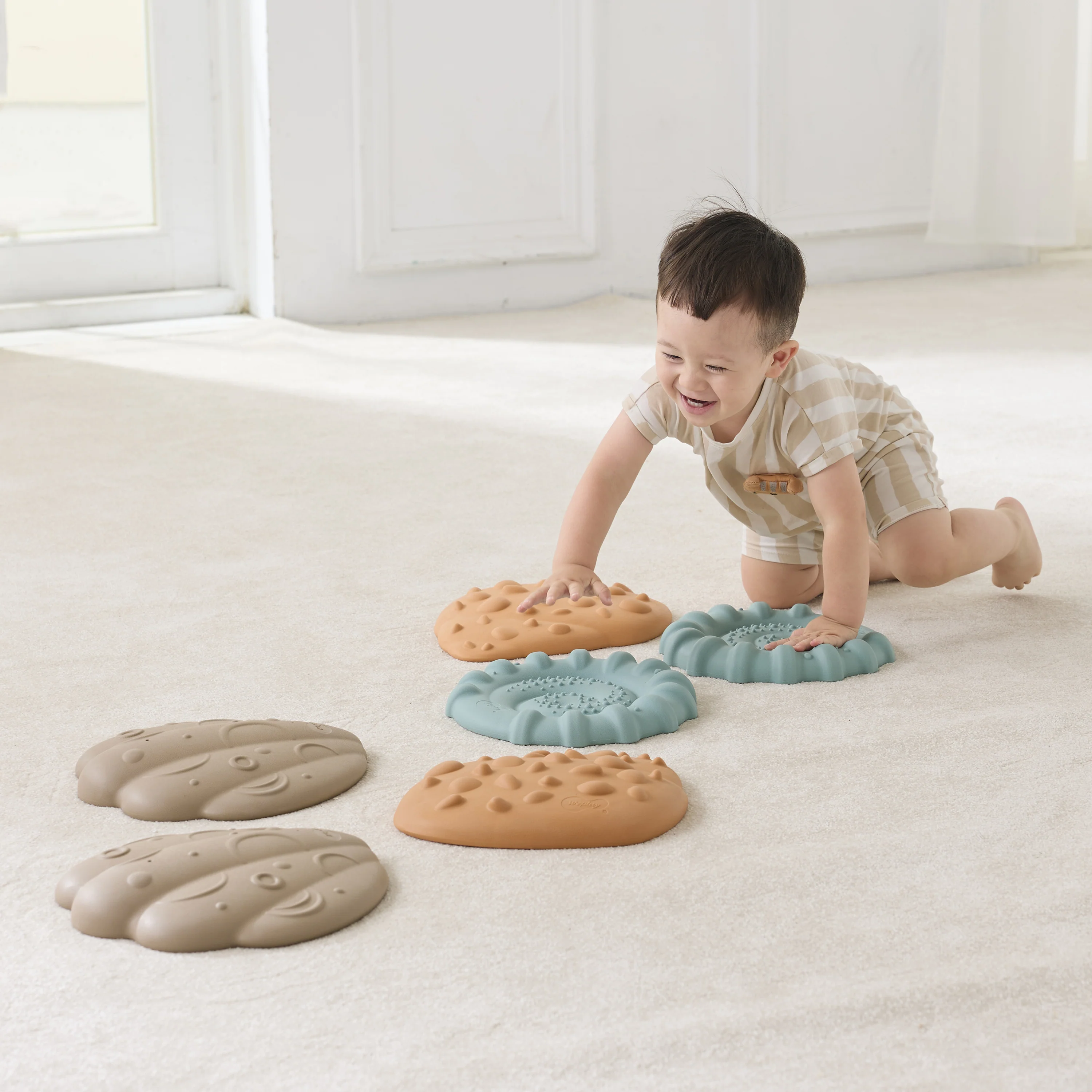 Squishy Tactile Shells Sensory Stepping Set | Textured Balance & Foot Therapy Stones with Multiple Firmness Levels - Image 8