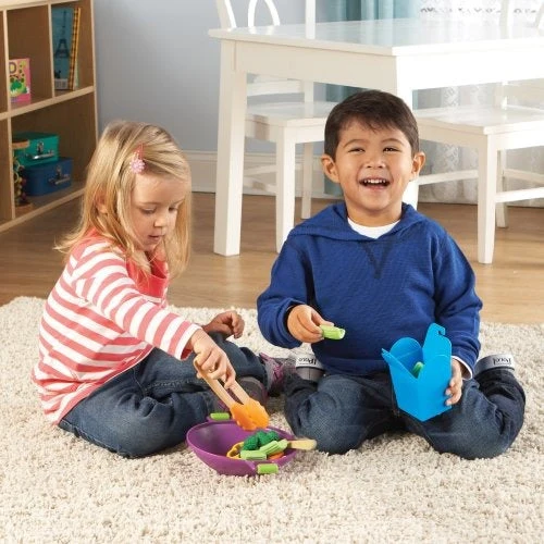 Kids' Play Food – 17-Piece Vegetable Stir-Fry Set with Wok - Image 3