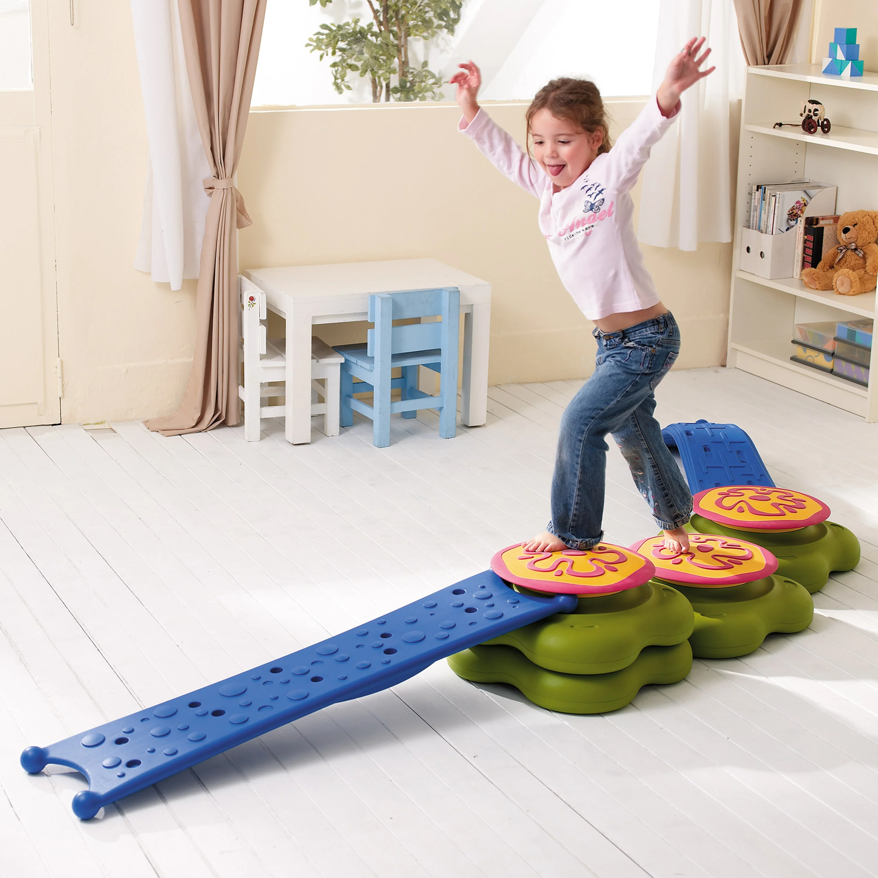 Water Lily Balance Path Set with Stackable Islands & Bridges | 6-Piece Modular Balance & Gross Motor Play System - Image 6