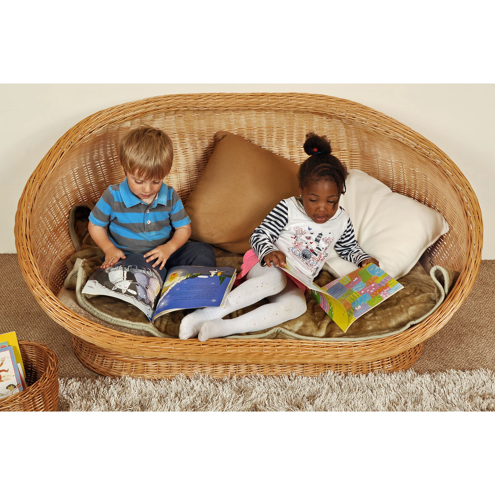 Wicker Reading Couch with Cushion | Natural Cosy Sofa Seating