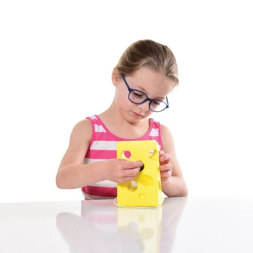 Wooden Lacing Game – Cheese & Mouse - Image 8