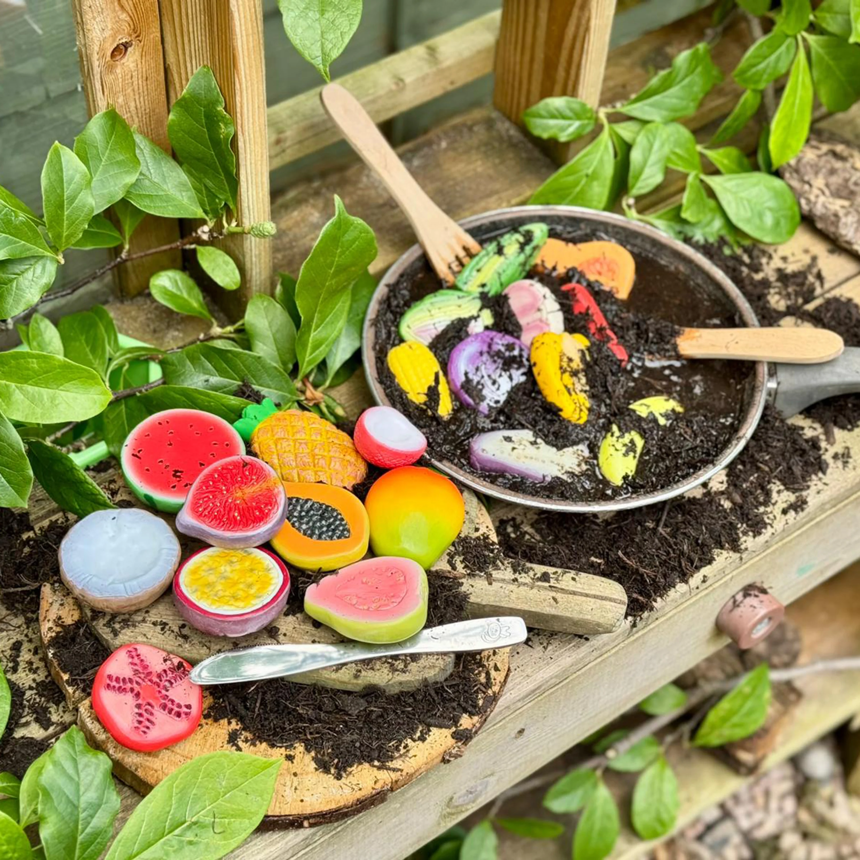 World Kitchen Sensory Play Stones | Global Fruit & Vegetable Tactile Play Set - Image 6